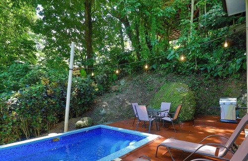Quepos House | 3BR Casa Heron w/ Private Pool, Wi-Fi & BBQ