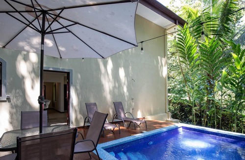 Quepos House | 3BR Casa Heron w/ Private Pool, Wi-Fi & BBQ