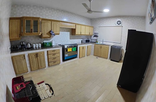 Seeb House | 4 Bedrooms Luxury Scandi Style Retreat in the Center of Muscat