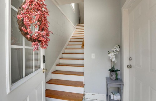 Summerville Apartment | 4 Mi to Dtwn: Simplistic Summerville Studio