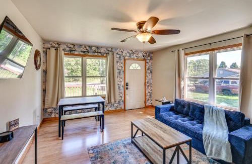 Benton Heights House | 4 Mi to Lake Michigan: Updated Benton Harbor Home!
