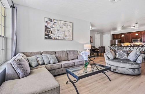 Florida Central Atlantic Coast Apartment | 4804 Cayview Avenue #305
