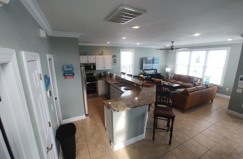 Myrtle Beach House | 4BR Myrtle Beach Home near Boardwalk w/Pool – Close to Conway Festivals & Golf!