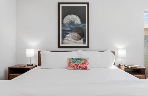Camelback East Apartment | 4Square Complex