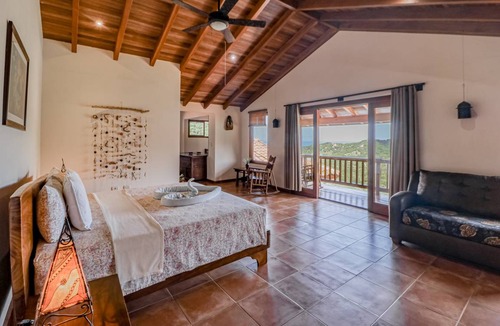 Islita House | 502 m² House ∙ 3 bedrooms ∙ 6 guests