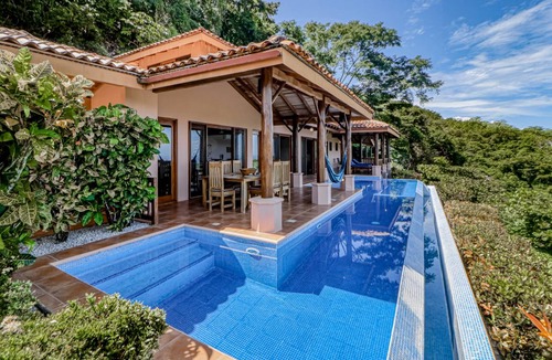 Islita House | 502 m² House ∙ 3 bedrooms ∙ 6 guests