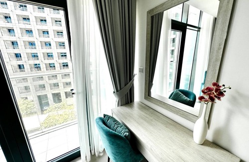 Palm Jumeirah Apartment | 531 SEVEN PALM by Design Studio