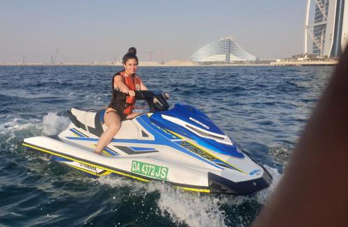 Jumeira 3 Boat Rental | A one sports jetski rental