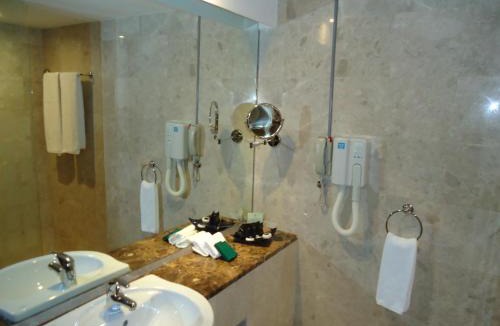 Al Etihad Hotel | Al Jazira Club Hotel