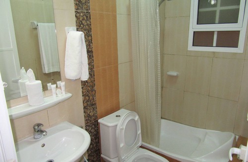 Al Ghubrah Ash Shamaliyyah Hotel | Alferdous Hotel Apartments