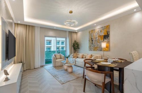 The Greens Apartment | Allsopp & Allsopp - 1-Bedroom Apartment in Al Thayyal, The Greens