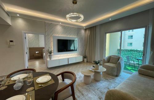The Greens Apartment | Allsopp & Allsopp - 1-Bedroom Apartment in Al Thayyal, The Greens