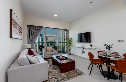 Trade Centre 1 Apartment | Allsopp & Allsopp - Stylish 1-Bedroom Apartment in Grande Residences, Downtown