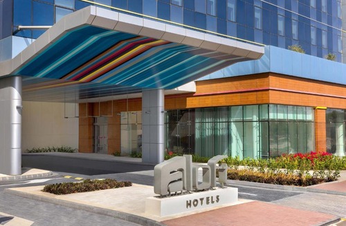 Bur Dubai Hotel | Aloft by Marriott Al Mina, Dubai
