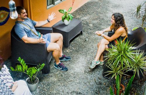 Barrio Pilo Hostel | Alpha Arenal Hostel