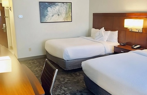 North Myrtle Beach Hotel | Always a Great Idea To Unwind! Indoor Pool, Free Parking, Pets Are Welcome!