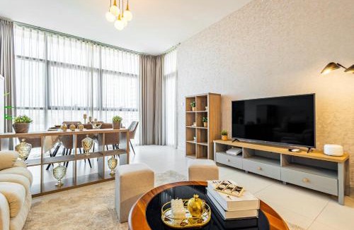 Al Raha Beach Apartment | Amazing Rooftop Pool - Full Canal Views - 1 BDR - 5 min walk from Space42 Arena - Heart of Raha Beach