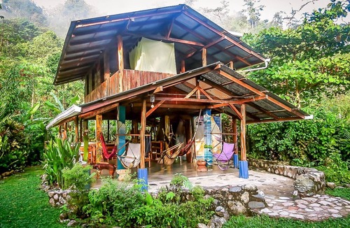 Dos Brazos Cabin | An immersive experience in the Osa rainforest