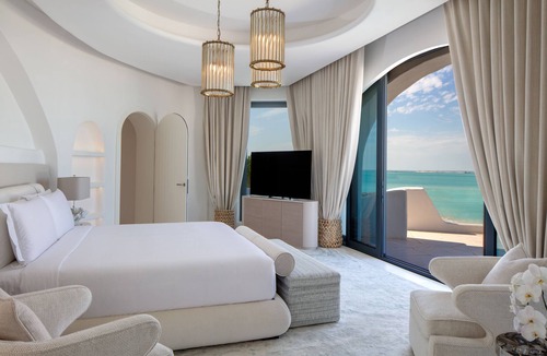 Ghantoot Resort | Anantara Retreat Santorini Abu Dhabi - Adults Only