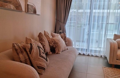 Ras Al Khaimah Apartment | Apartment with hot tub