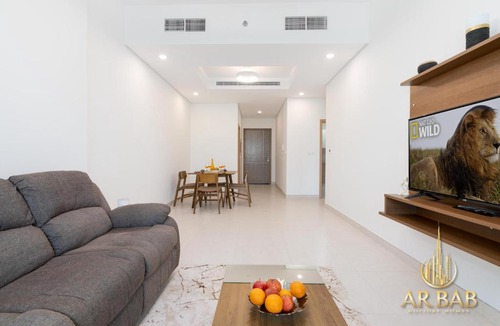 Business Bay Apartment | Arbab Homes Premium 1BR- Stunning Water Canal Views - Near Dubai Mall & Burj Khalifa