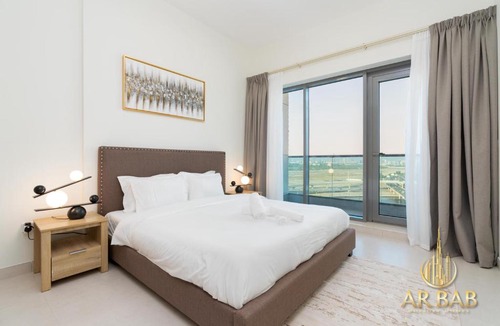 Business Bay Apartment | Arbab Homes Premium 1BR- Stunning Water Canal Views - Near Dubai Mall & Burj Khalifa