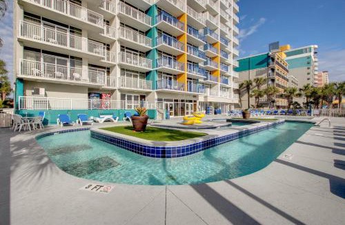 Myrtle Beach Apartment | Atlantica Beachfront Condo w Private Balcony