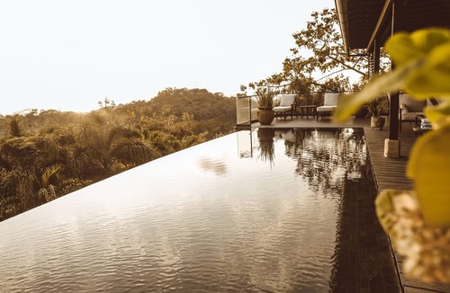 Garza House | Azafran Gardens - Amazing sunrises and sunsets with ocean and mountain views