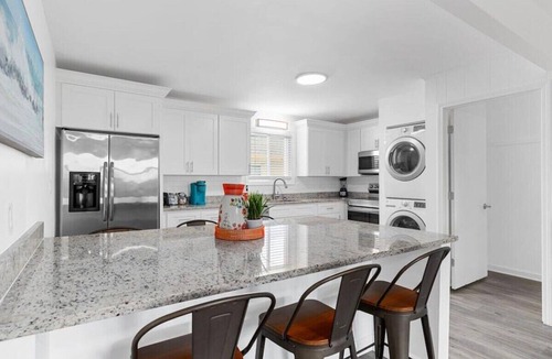 Myrtle Beach Apartment | Azul Condos - Ocean steps away - Full Kitchen