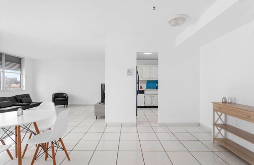 Bay Harbor Islands Apartment | Bay Harbor Sunset Apt 4B