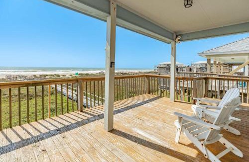 Surfside Beach Apartment | Beachfront Private Walkover