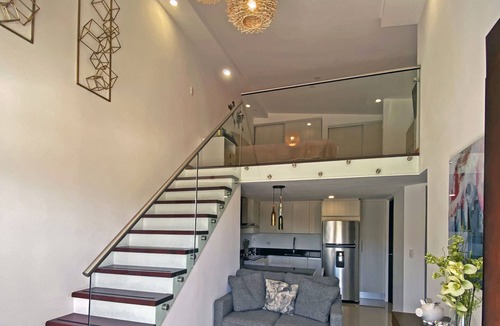 Santa Ana Apartment | Beautiful modern Apartment