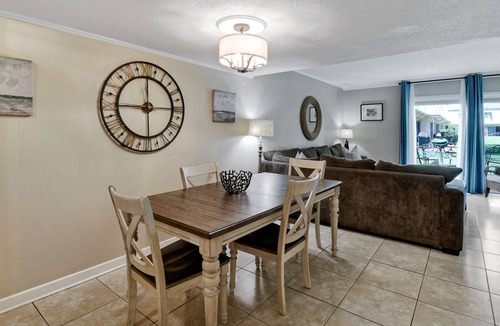 Hilton Head Island House | Beautifully Furnished w/ all the comforts of home! Just minutes to the beach