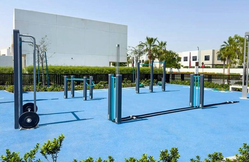 Abu Dhabi Ski Chalet | Bloomfields 3BR Townhouse Noya in Yas Island