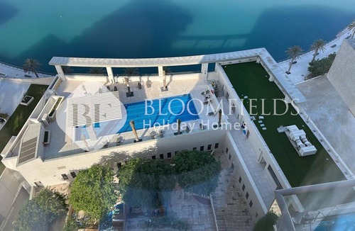 Abu Dhabi Apartment | Bloomfields Grandeur 3BR in Wave Tower Al Reem