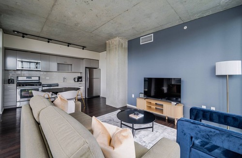 Belltown Apartment | Blueground | Denny Triangle, pool, nr Seattle Art Museum