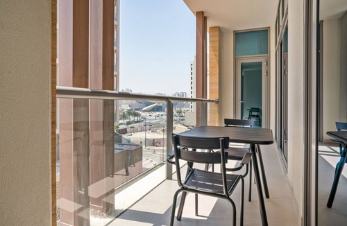 Jadaf Apartment | Blueground | Jaddaf Waterfront, pool, nr Dubai Creek