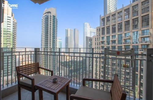 Downtown Dubai Apartment | bnbmehomes - Stand Point Tower A