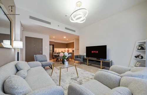 Downtown Dubai Apartment | Burj Khalifa & Dubai Fountain View - 2BR Retreat Downtown Dubai
