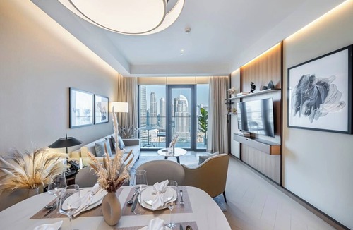 Downtown Dubai Apartment | Burj Khalifa & Fountain Views Skyline Suite at Address Opera