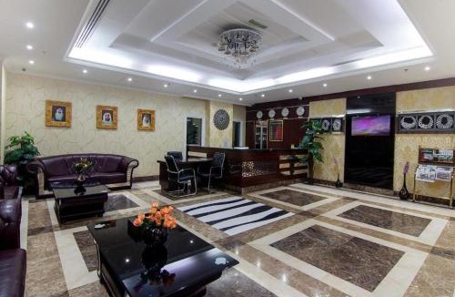 Old Dubai Apartment | Burjaman sharing hostel in Bur Dubai