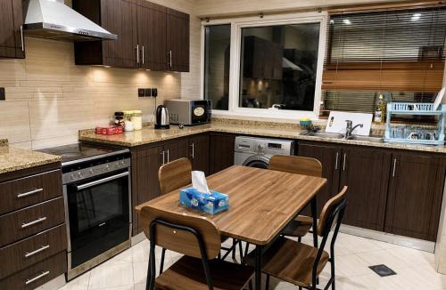 Old Dubai Apartment | Burjaman sharing hostel in Bur Dubai