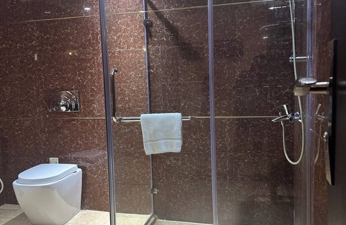 Al Khuwair Hotel | Caesar Hotel