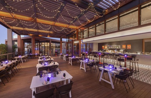 Bur Dubai Hotel | Canopy by Hilton Dubai Al Seef