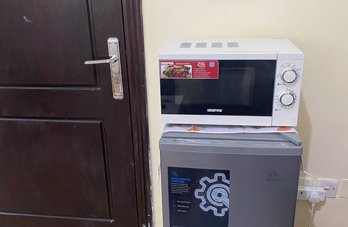 Abu Dhabi Apartment | Charming 1-bedroom studio with AC in Abu Dhabi