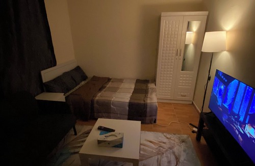 Abu Dhabi Apartment | Charming 1-bedroom studio with AC in Abu Dhabi