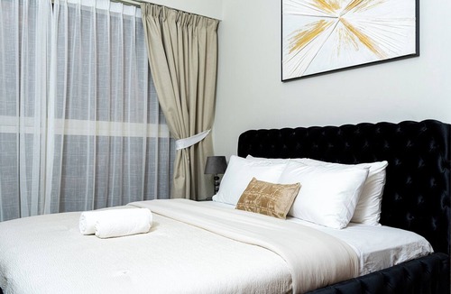 Jumeirah Village Circle Apartment | Charming 2-bedroom apartment with AC in vibrant Dubai-Jumeira Village Circle