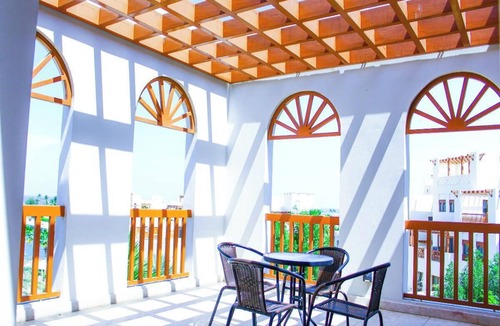 As Sifah Apartment | Charming Marina View Escape