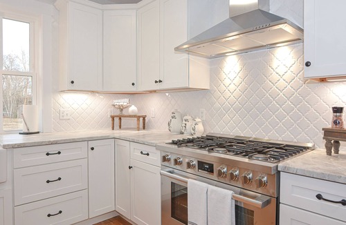 Townsend House | Charming Renovated Farmhouse