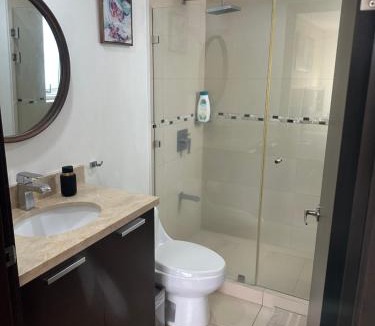 Pavas Apartment | Charming Two Bedroom with balcony